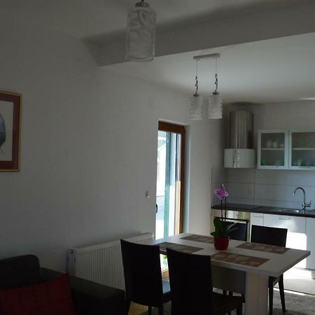Apartmani Mila Sukošan Buitenkant foto
