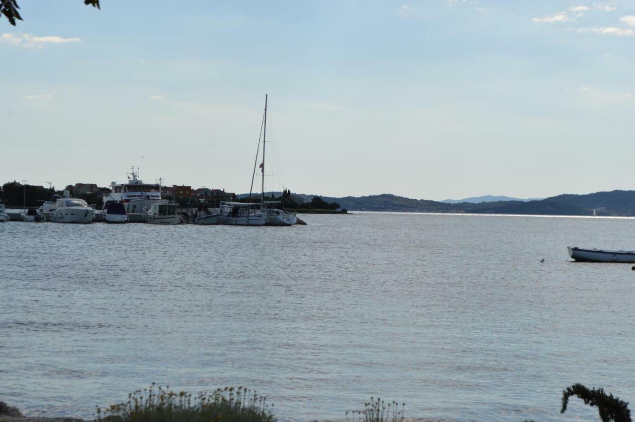 Apartmani Mila Sukošan Buitenkant foto