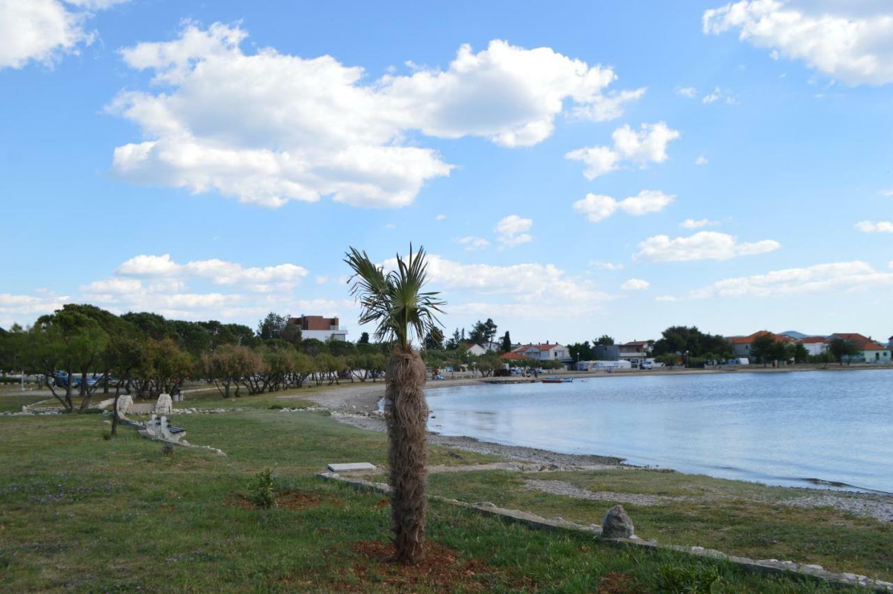 Apartmani Mila Sukošan Buitenkant foto