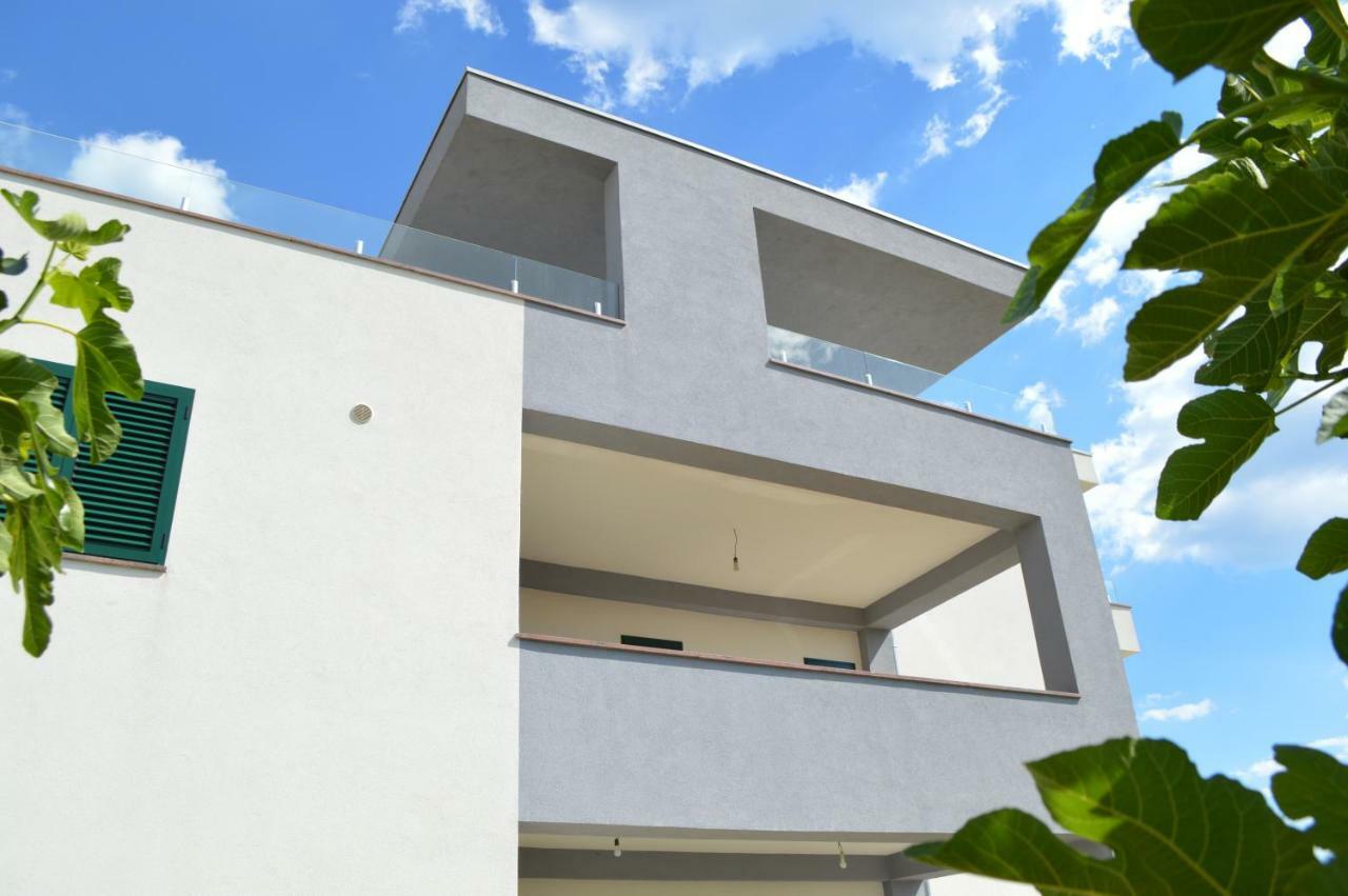 Apartmani Mila Sukošan Buitenkant foto